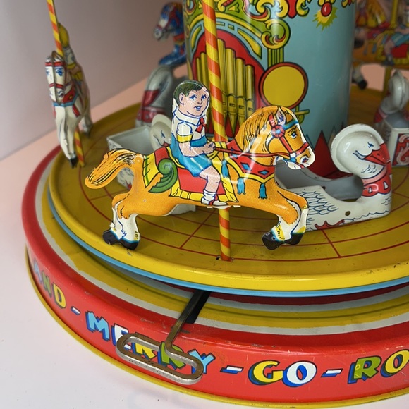 J Chein & Co Musical Merry Go Round - Picture 9 of 17